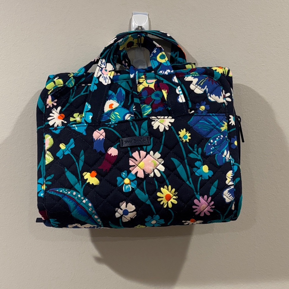 Vera Bradley Navy Floral Toiletries Bag